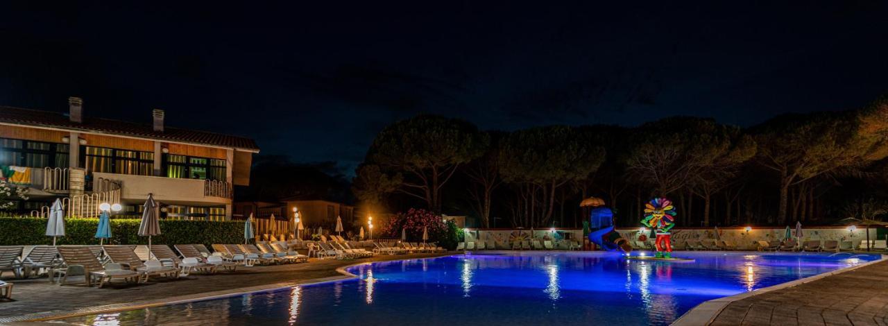 Arcobaleno Village Marina Di Bibbona Luaran gambar